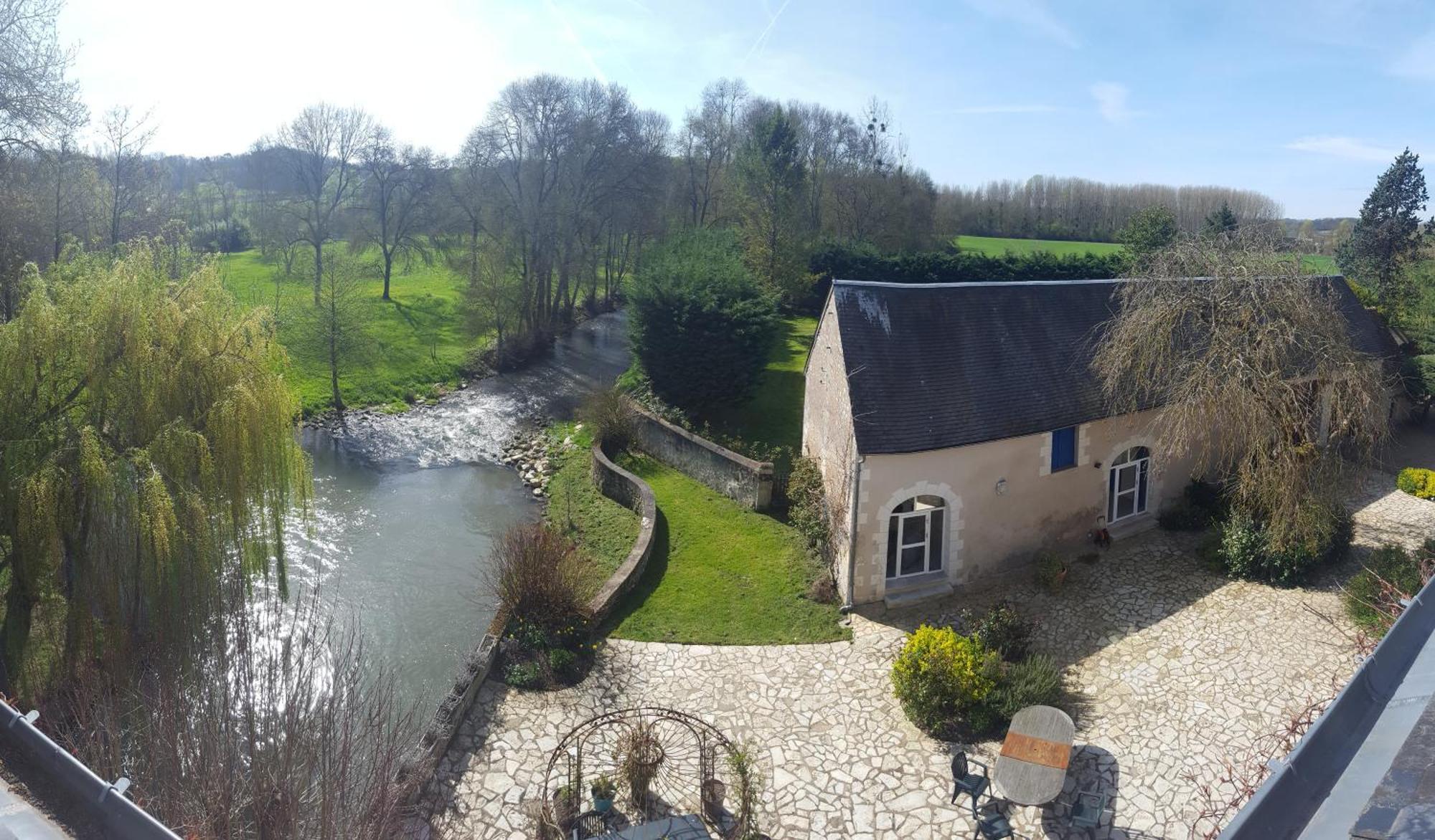 Bed and Breakfast Moulin De Bacchus Chançay Exterior foto